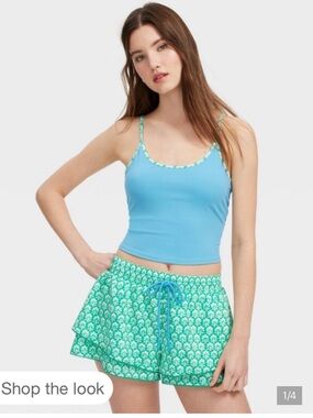Women's Tank Top Soft Blue - Roller
Rabbit x Target L NWT